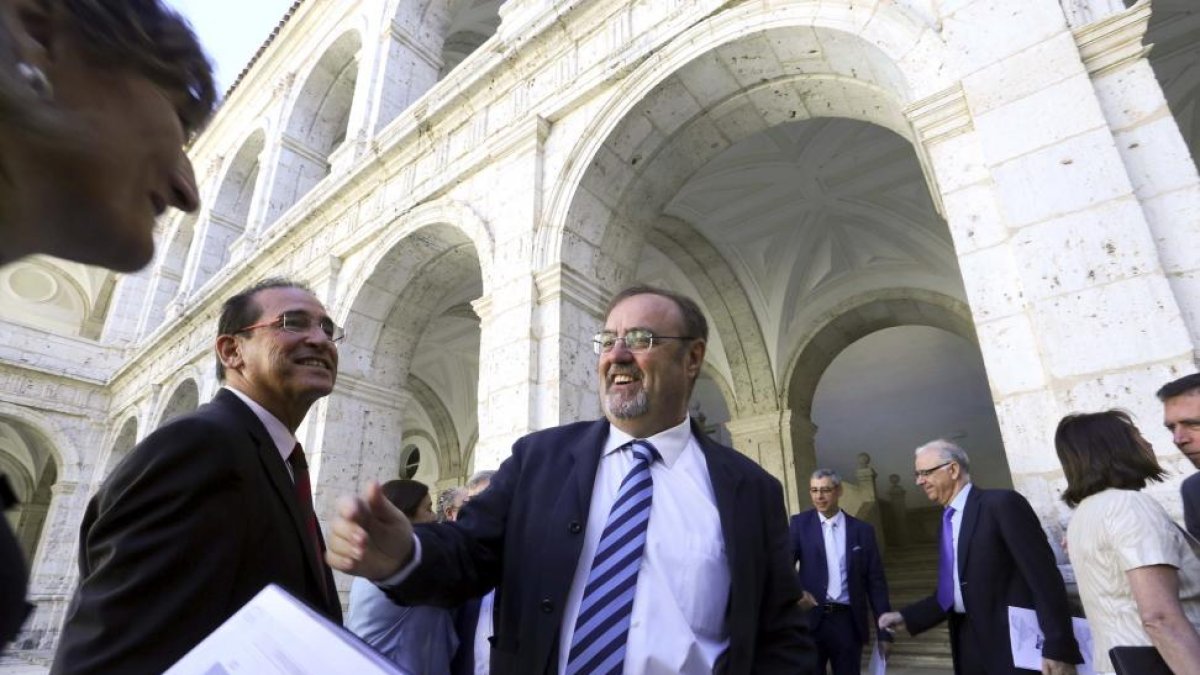 El consejero de Educación en la presentación del curso escolar 2017-2018.-ICAL