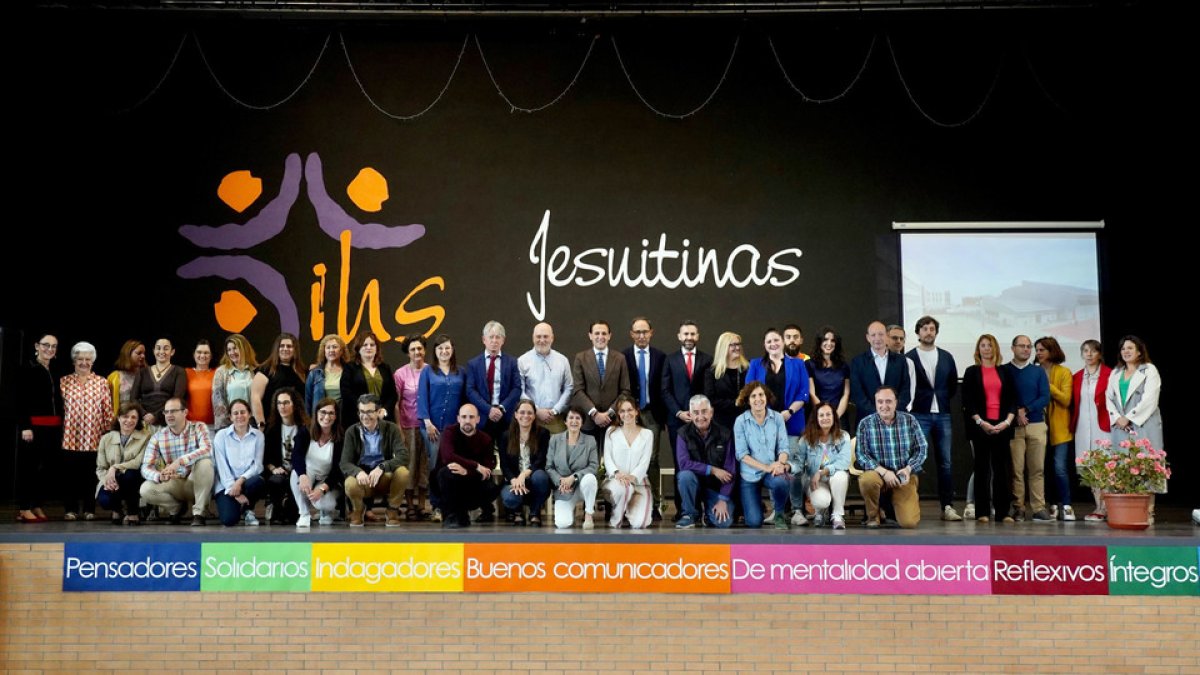 Presentación del primer Bachillerato Internacional de la provincia de Valladolid en el Colegio Jesuitinas. / E. M.