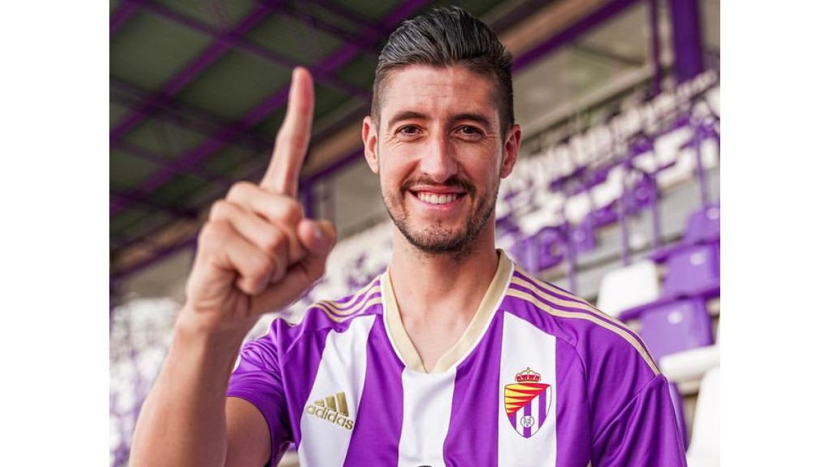 Escudero jugará en el Real Valladolid hasta 2024. / RV