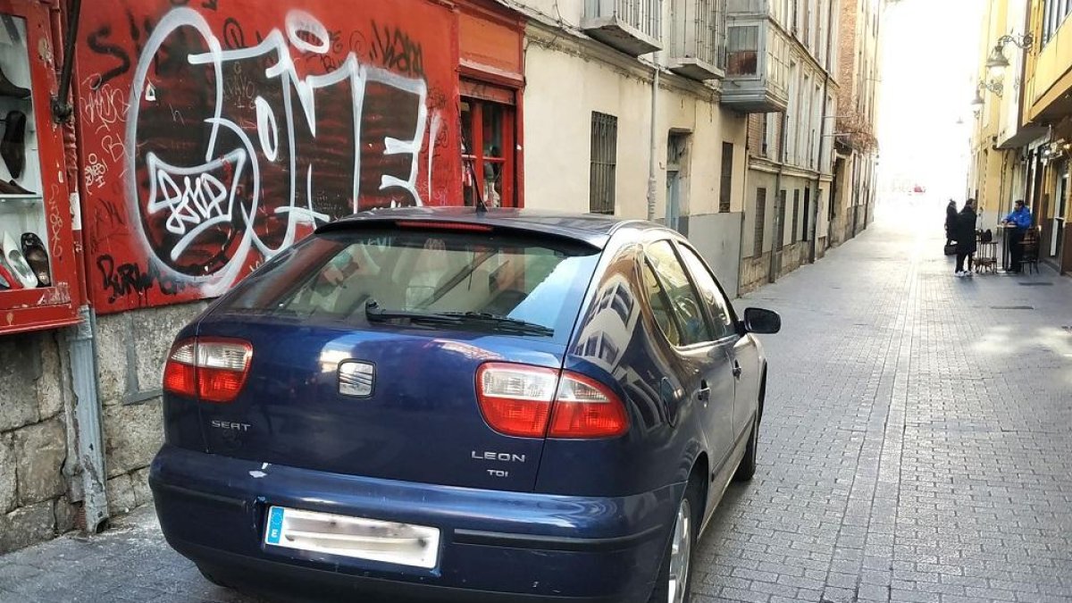 Foto del coche que transportaba a la mujer, al agresor y al hijo de ambos.-EUROPA PRESS