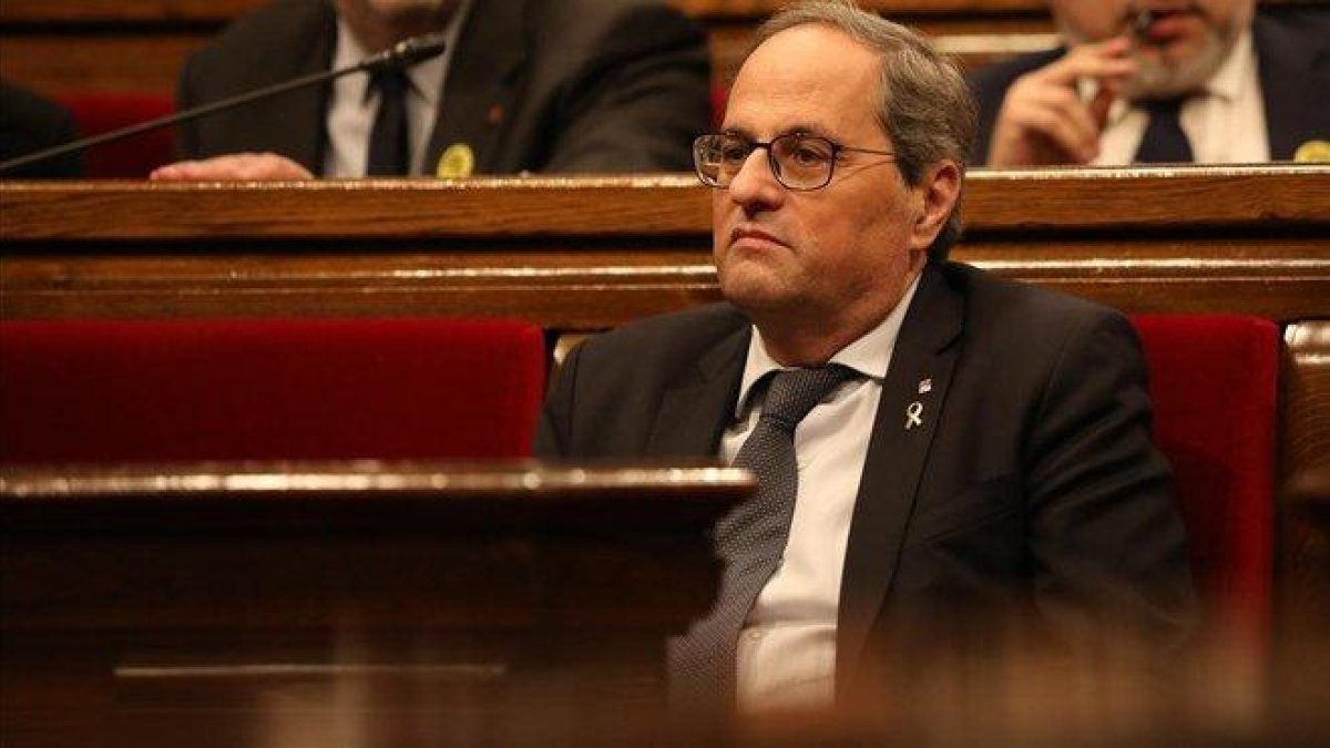El presidente de la Generalitat, Quim Torra, en el hemiciclo del Parlament.-EUROPA PRESS