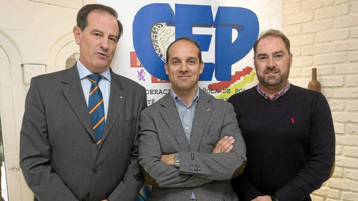 Peña, Labrado y Ruiz, al cierre de la asamblea de CEP-Efe