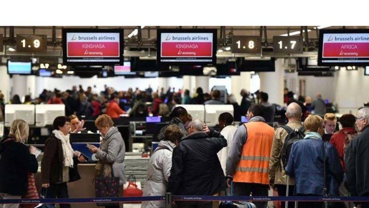 Aeropuerto internacional de Bruselas.-ERIC LALMAND