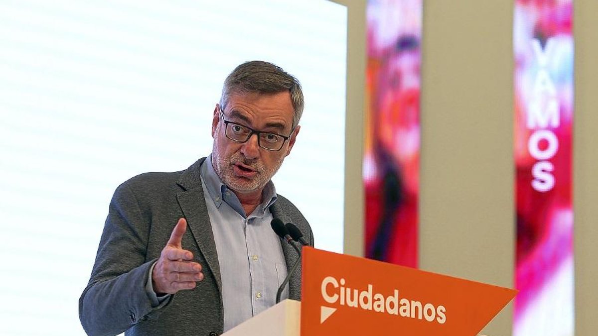 José Manuel Villegas, durante su comparecencia ante la prensa tras la primera reunión del comité de pactos.-ICAL