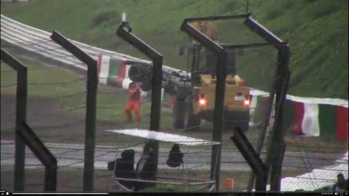 Un aficionado grabó el inexplicable accidente de Bianchi en Suzuka-