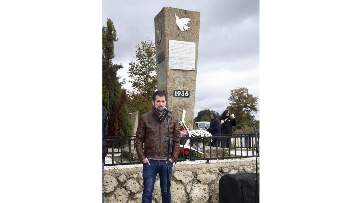 Tudanca, ayer en el homenaje en el Monte de la Pedraja de Burgos.-ICAL