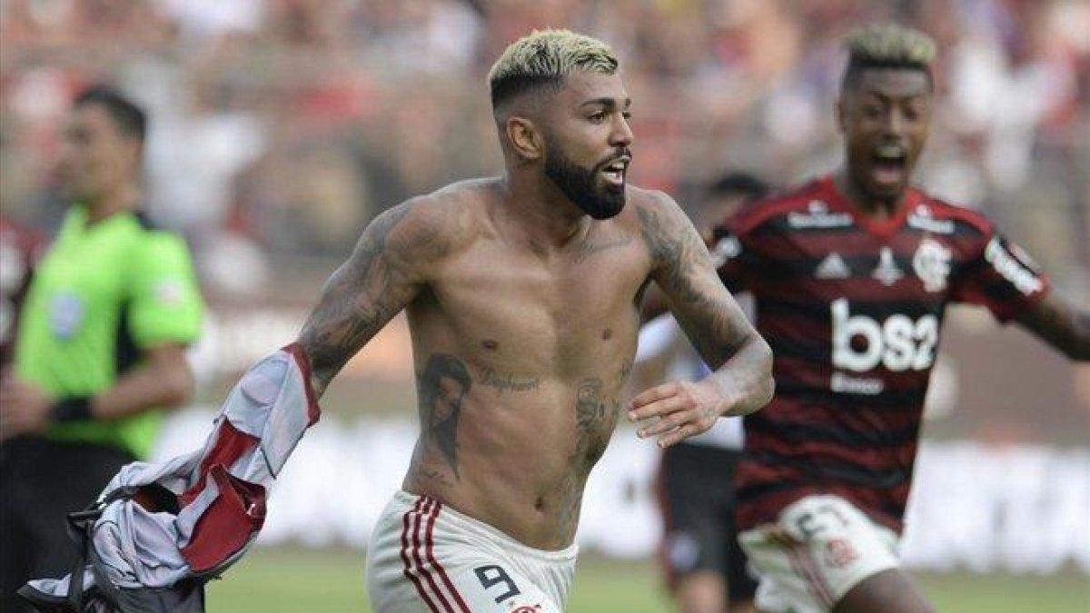 Gabriel Barbosa, Gabigol, celebra después de marcar el tanto decisivo para Flamengo Gabriel Barbosa, Gabigol, celebra después de marcar el tanto decisivo para Flamengo.-AFP