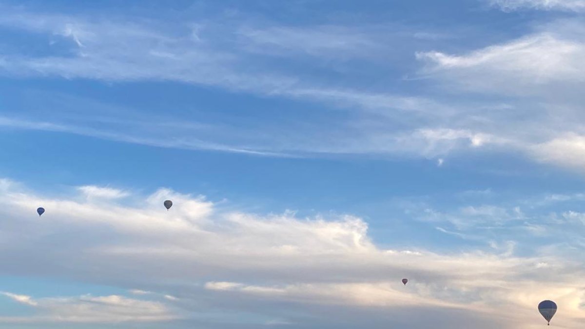 Los globos aerostáticos sobrevuelan Valladolid - E.M.