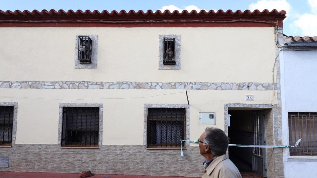 Fallece un octogenario en un incendio registrado en una vivienda de Fresno el Viejo (Valladolid)-ICAL