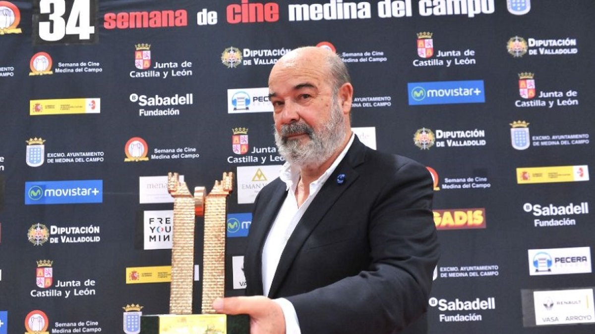 El actor Antonio Resines recibe el Roel de Honor. | ICAL