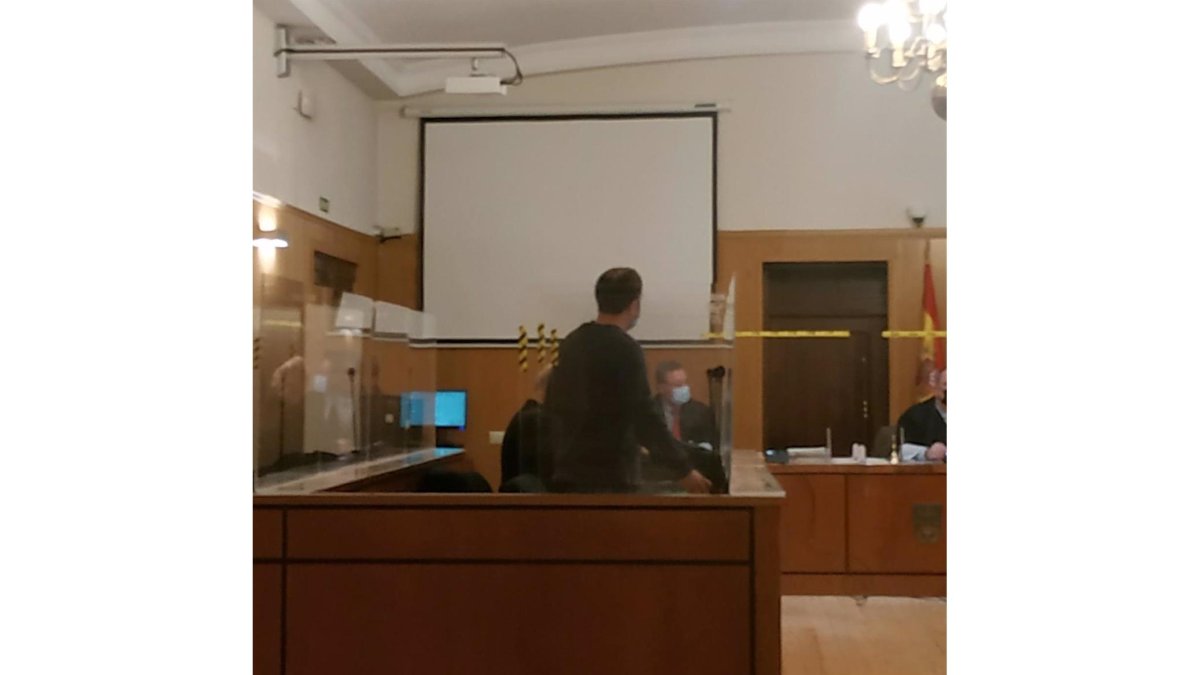 El Supremo condena a un pedófilo de Valladolid a 5 años de cárcel por  difundir videos de violaciones de niñas