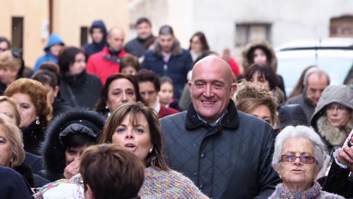 El presidente de la Diputación de Valladolid, Jesús Julio Carnero, asiste en Alaejos a la XVII Concentración Comarcal de Águedas de la zona sur de la provincia-ICAL