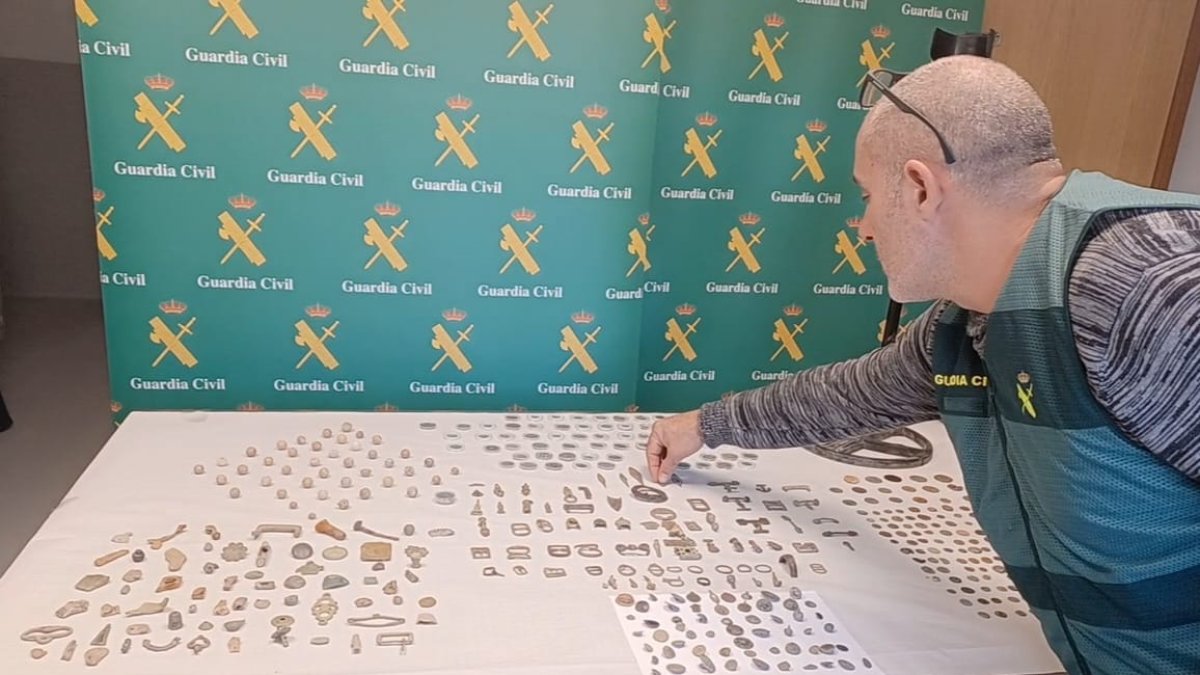 La Guardia Civil investiga a una persona por la comisión de un supuesto Delito a la Protección del Patrimonio Histórico. ICAL