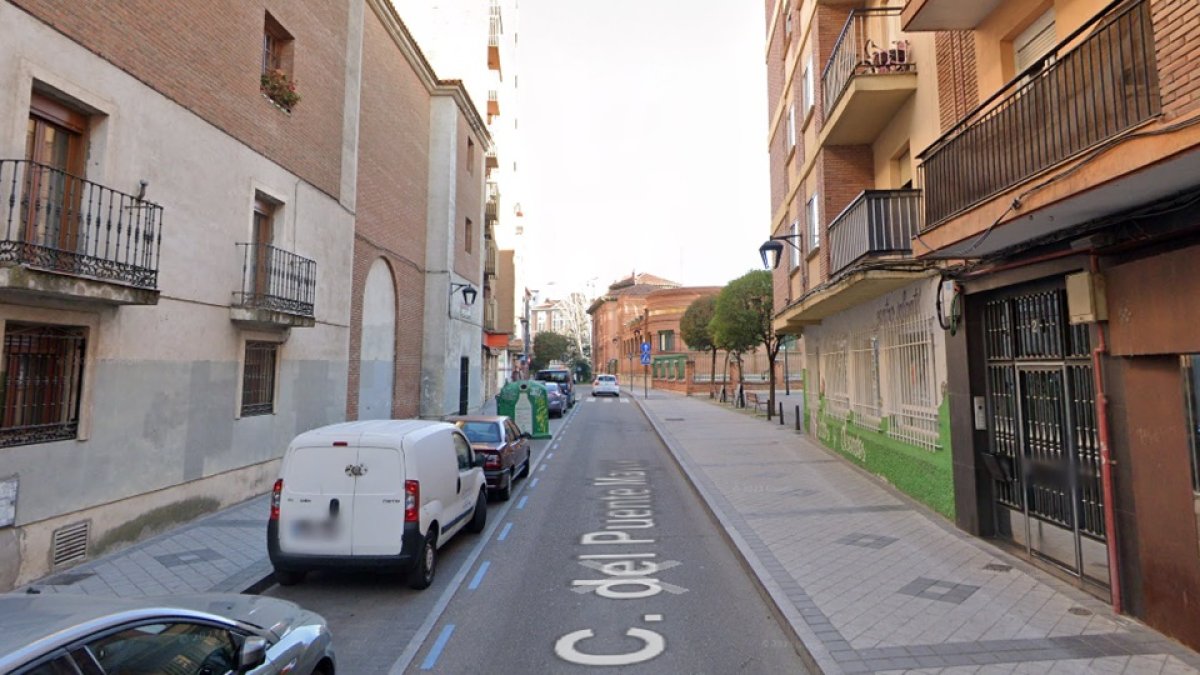 Una imagen de la calle del Puente Mayor de Valladolid