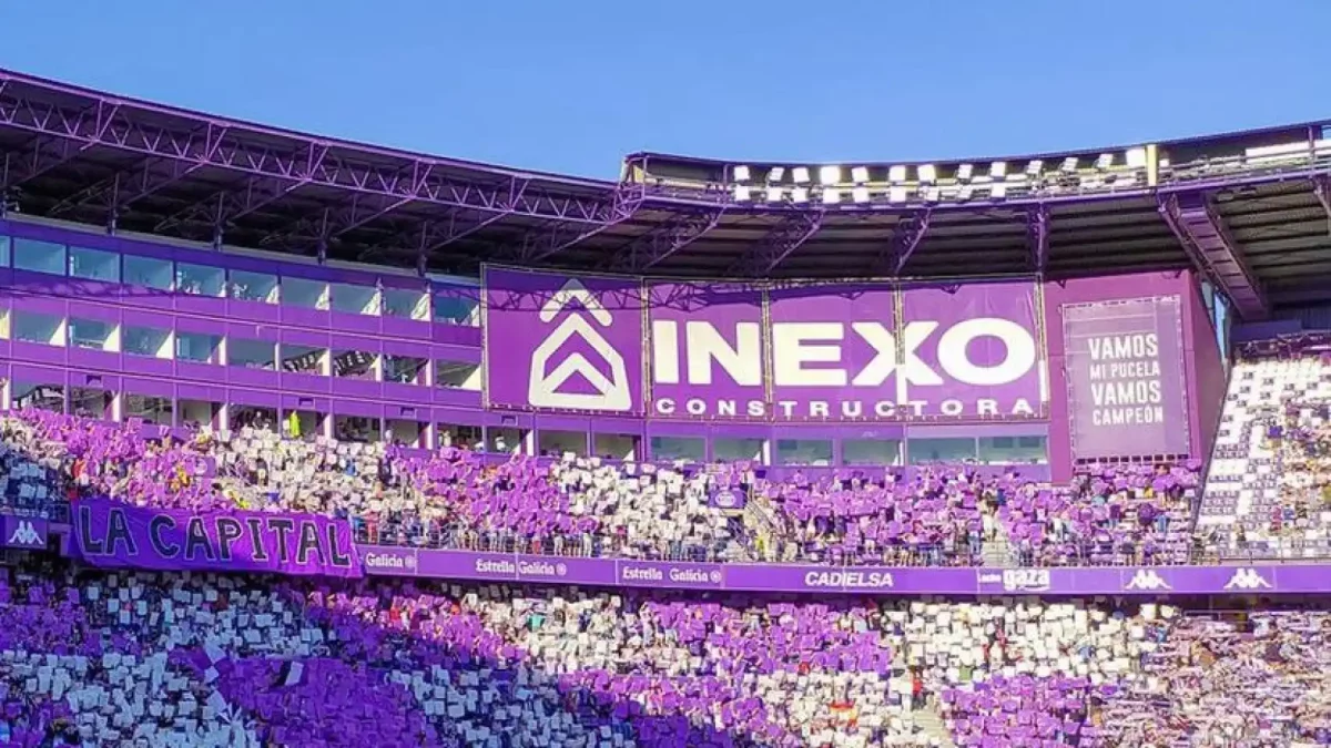 Estadio Zorrilla con la publicidad de Inexo.