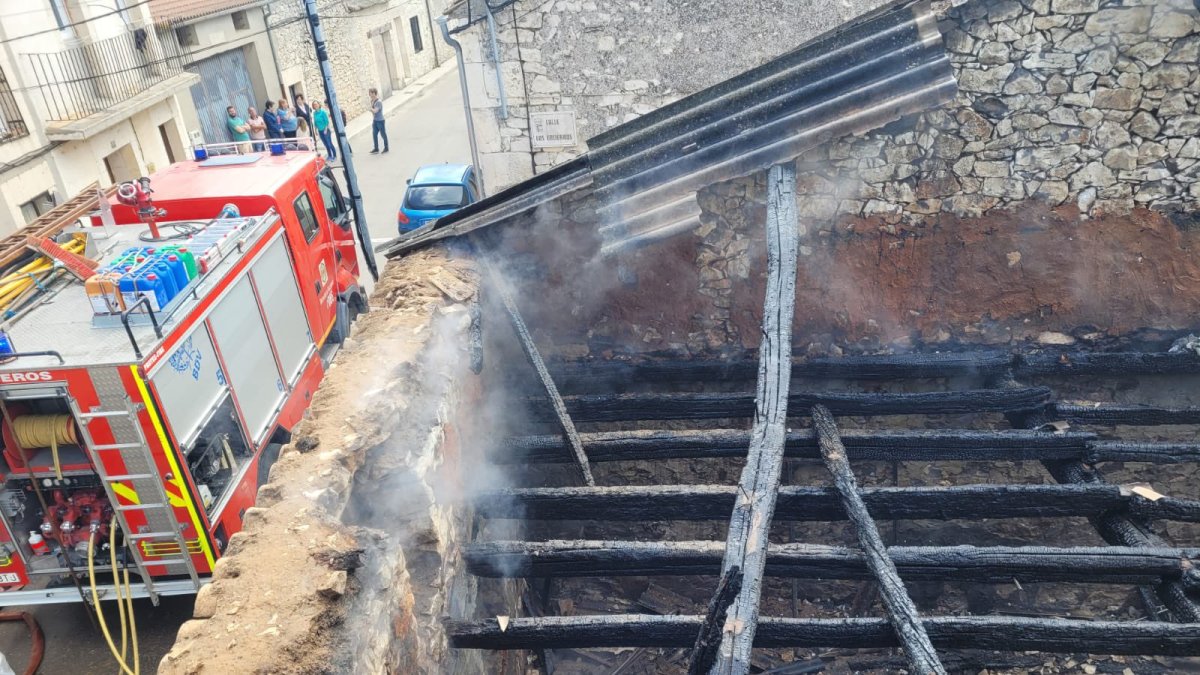 Intervención de los Bomberos de la Diputación de Valladolid en Campaspero.