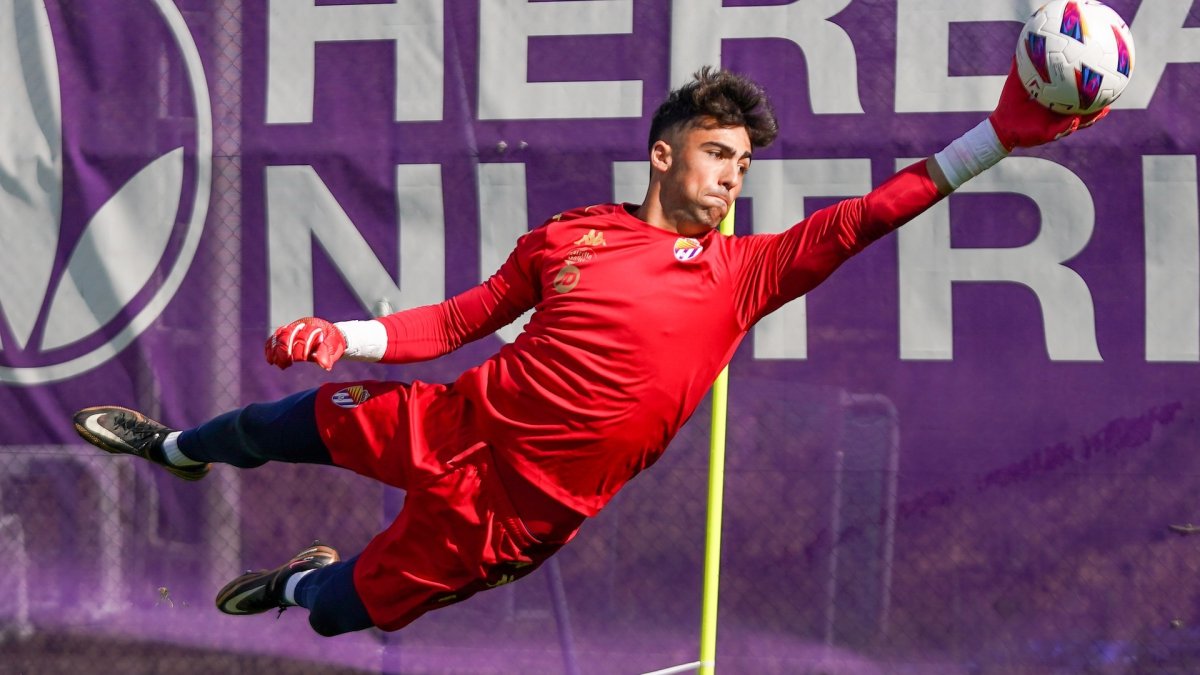 Álvaro Aceves durante un entrenamiento la pasada pretemporada