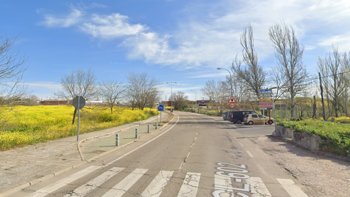 Un punto de la CL-602 en Medina del Campo (Valladolid)