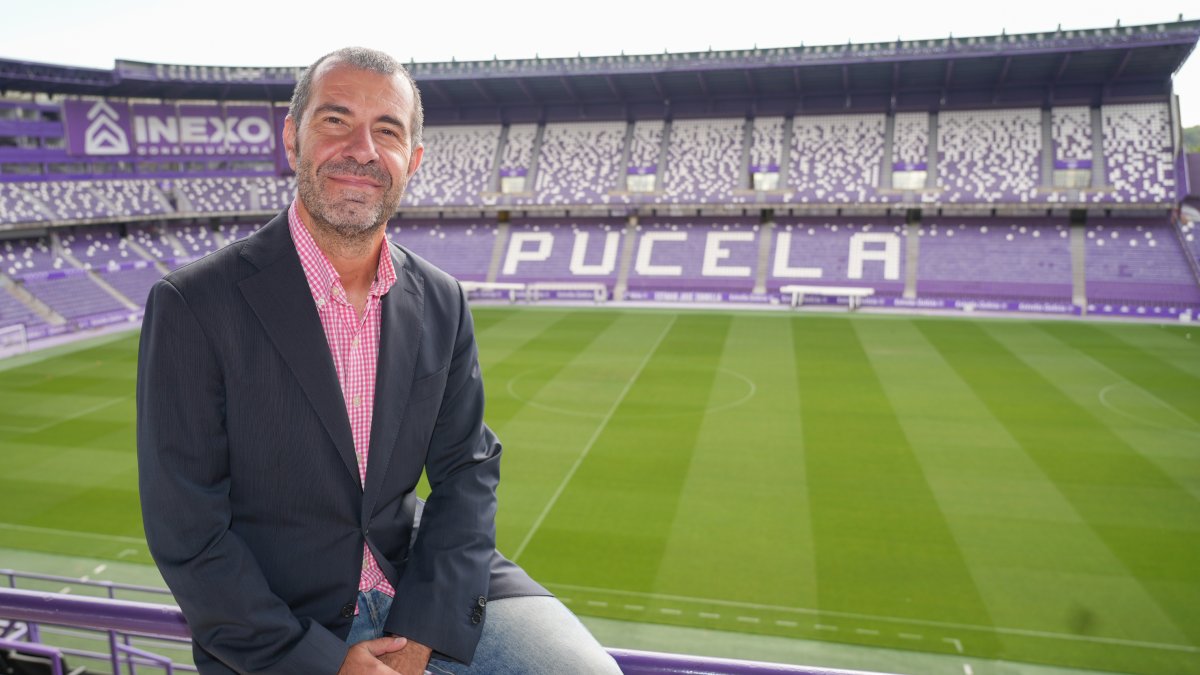 David Espinar, en la grada del estadio Zorrilla.