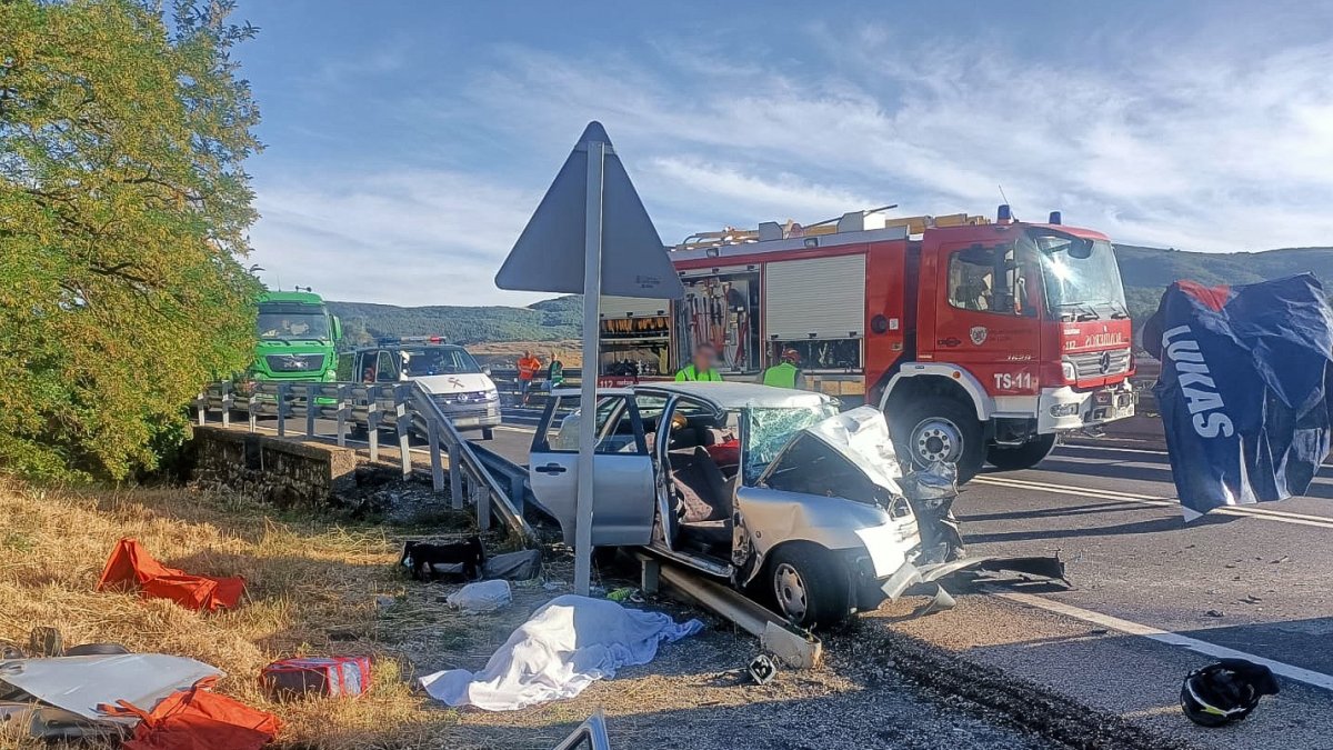 Accidente en León que dejó dos fallecidas