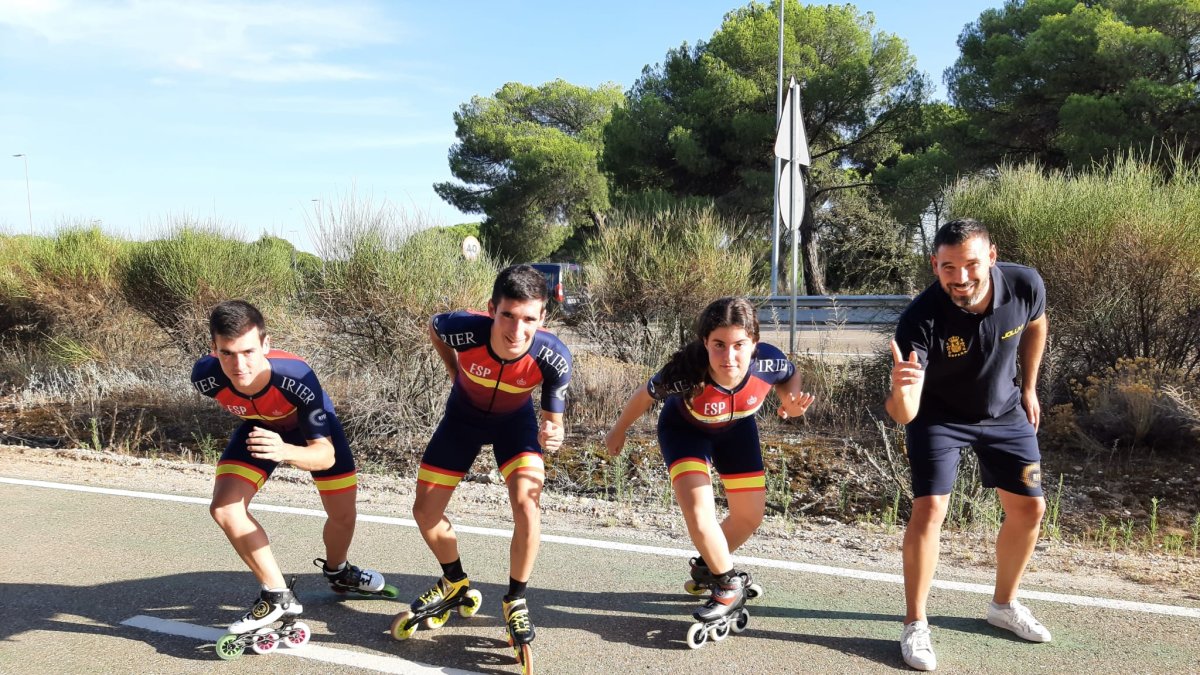 Los vallisoletanos  Álvaro, Adrián, Adriana y Pablo López, antes de tomar parte en los World Skate Game.