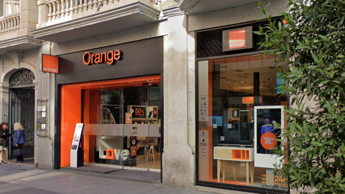 Imagen de archivo de una tienda de Orange en Valladolid