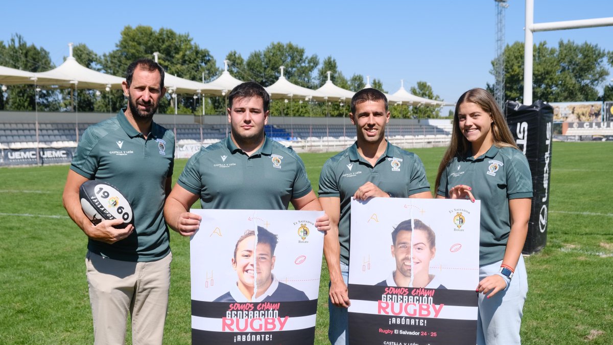 Foto CR El Salvador: Fernando Suárez, Jacobo Ruiz, Facundo Munilla y Beatriz Rivera, en la presentación de la campaña de abonados del Club de Rugby El Salvador para la temporada 2024/25.