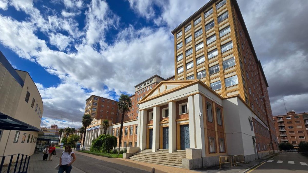 Fachada del edificio Rondilla en Valladolid.