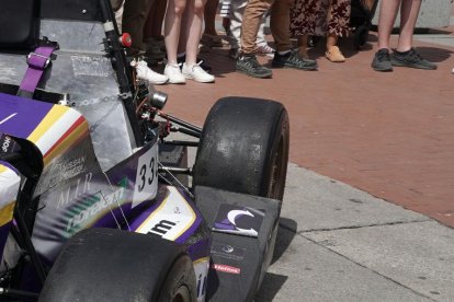 Presentación del coche de carreras del equipo 'Vall Racing Team' de la UVA