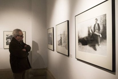 Ianuguración en la biblioteca pública de la exposición antológica de fotografías de Miguel Unamuno-Ical