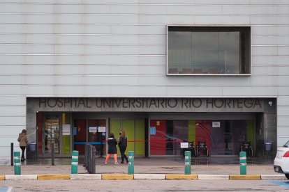 Vista general del hospital Río Hortega, donde se van a instalar placas solares. PABLO REQUEJO / PHOTOGENIC