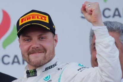 Valtteri Bottas (Mercedes) gana el GP de Azerbaiyán y lidera el mundial de Fórmula 1.-REUTERS / MAXIM SHEMETOV