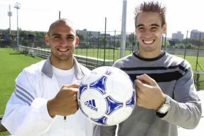 Raúl Bravo y Borja Fernández posan juntos durante su etapa como compañeros en el Real Madrid Castilla.-MARCA