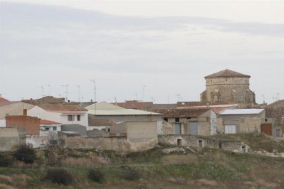 Vista general de Peñaflor de Hornija, uno de los pueblos afectados.- E.M.