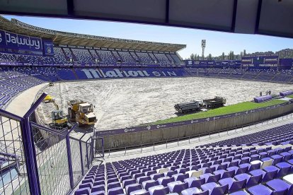 Actual estado del José Zorrilla; la gran pantalla ayudaría al cerramiento del fondo sur.-PABLO REQUEJO