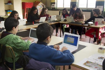 Alumnos del colegio rural agrupado de Burganes de Valverde. E.M