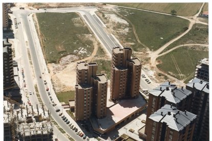 Viviendas Adolfo Miaja Muela en Parquesol en 1985.- ARCHIVO MUNICIPAL DE VALLADOLID