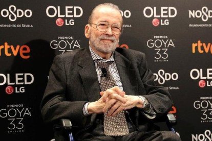 Narciso Ibañéz Serrador, en la Academia de Cine, a su llegada a la tradicional fiesta de nominados en el Teatro Real de Madrid-EFE/ KIKO HUESCA