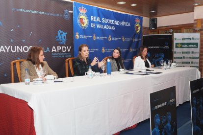 Isabel García, Theresa Zabell, Sara Carmona y Reyes Martín. / M. G. E.