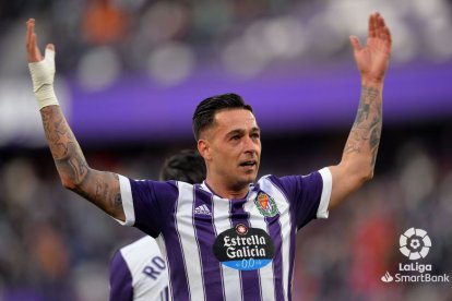 Sergio León celebra uno de sus goles. / LA LIGA