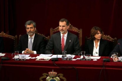 El rey Felipe VI en la entrega de despachos judiciales.-TÀNIA TÀPIA (ACN)