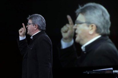 Jean-Luc Mélenchon, durante un mitin en Marsella.-CLAUDE PARIS (AP)