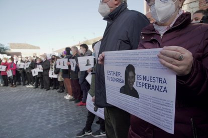 Acto de apoyo ciudadano a la familia de Esther López. -ICAL