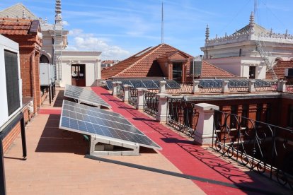 Una imagen de archivo de una cubierta municipal del Ayuntamiento de Valladolid. E.M.