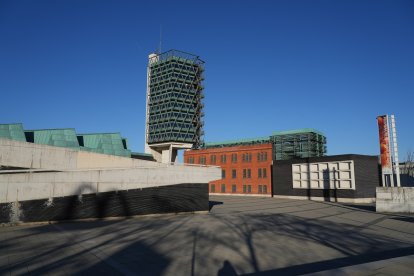 El Museo de la Ciencia en el barrio Arturo Eyries.- J.M. LOSTAU