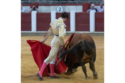 Corrida de en la Plaza de Toros de Valladolid en el día de la patrona. José Salvador