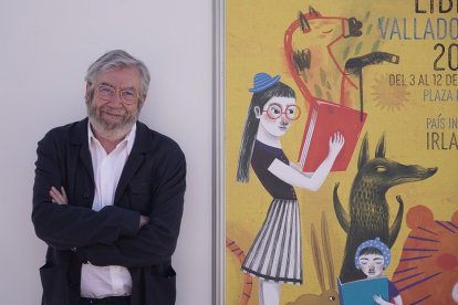 Muñoz Molina, en la Feria del Libro de Valladolid. / ICAL