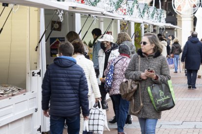 Mercado Navideño de Valladolid. / PHOTOGENIC