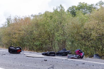 Una fallecida y sus tres hijos en un accidente entre un turismo y un camión en KM-160 de la N-110. ICAL