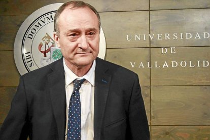 El rector de la Universidad de Valladolid, Daniel Miguel, en una imagen de archivo-J.M.Lostau
